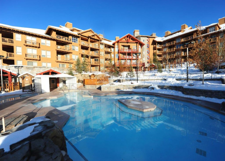 Panorama Ski Resort - Best Ski Vacation & Package Deals by SkiBookings